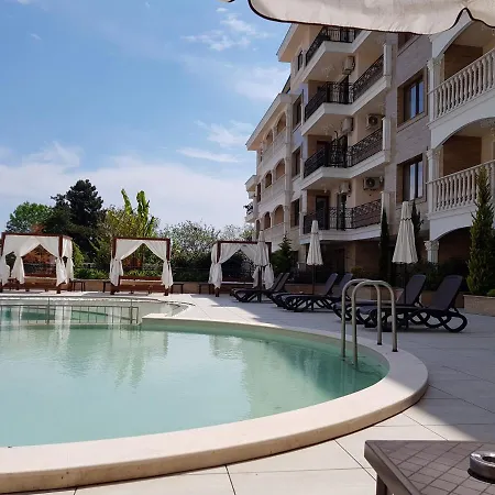 Apartment Luxury Double Bed Apartment-studio In 