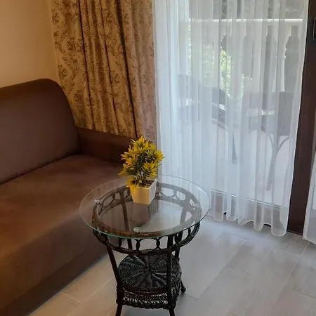 Luxury Double Bed Apartment-studio In 